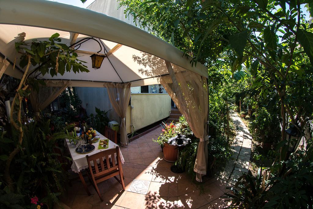 B&B Mare E Sole Bríndisi Exterior foto